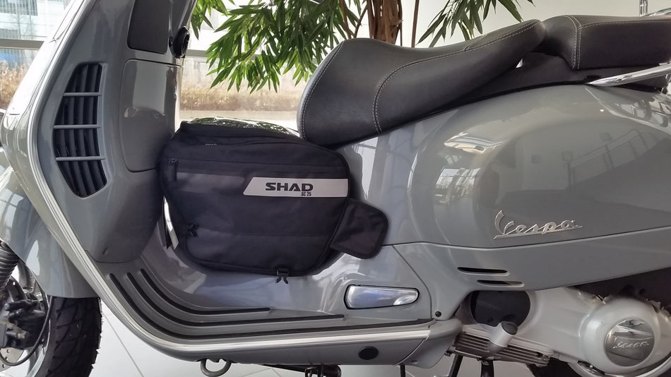 Shad Tunneltasche Volumen: 25 l, schwarz, 380x270x260 mm, X0SC25